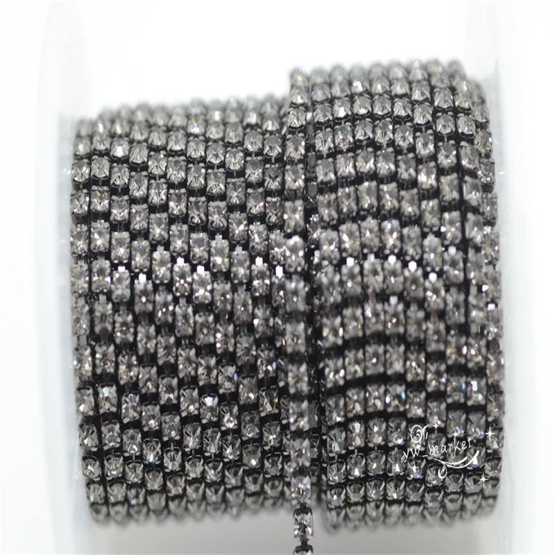 ss6/ss8/ss10 Grey Crystal stones Rhinestone Close Chain Trim Gun Black 10 Yard