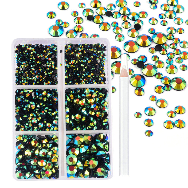 Approx. 2,000 Pieces 6-Compartment Set of Flat-Back Resin Rhinestones  Nail Art Decorations & DIY Accessories for Phone Cases and "Violent Bear" Figures