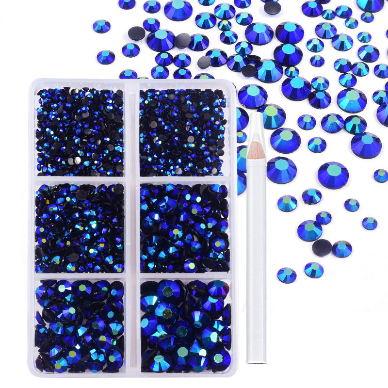 Approx. 2,000 Pieces 6-Compartment Set of Flat-Back Resin Rhinestones  Nail Art Decorations & DIY Accessories for Phone Cases and "Violent Bear" Figures