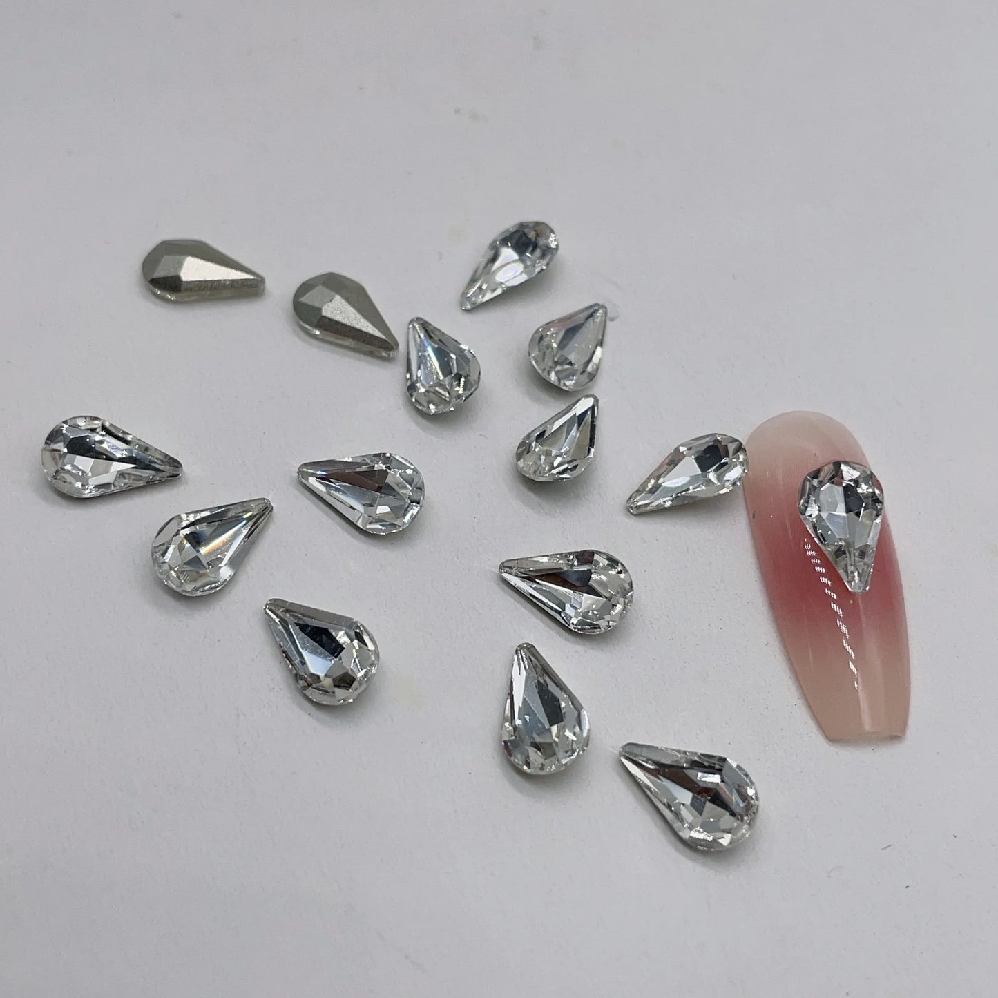 Wholesale Crystal clear Rhinestones DIY Beads Glass Pointback Stones for Jewelry Making And Home Decoration all size