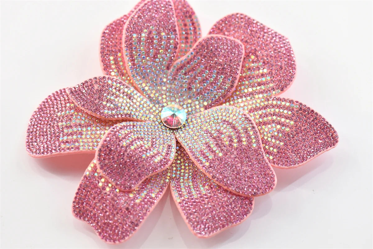 2 pcs Luxury Fashion Rhinestone Flower Brooch Light Women's Jewelry Pin for Wedding Dress Banquet Chest Gift