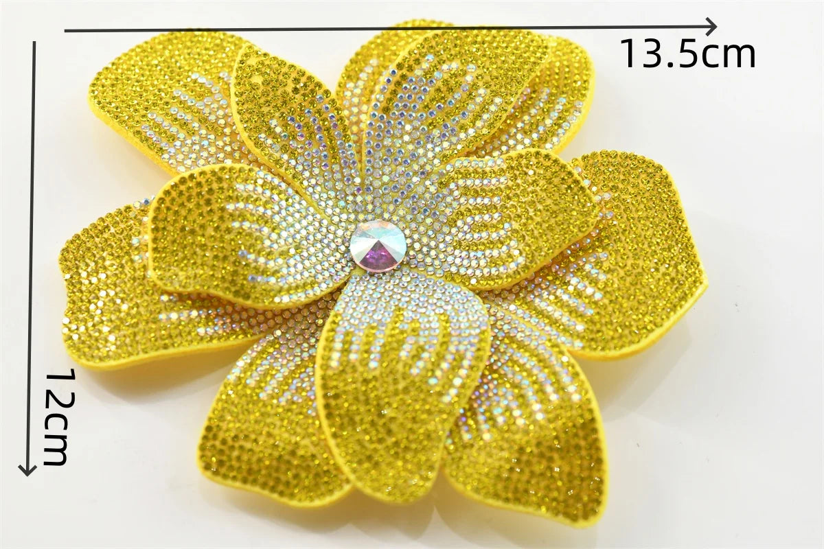 2 pcs Luxury Fashion Rhinestone Flower Brooch Light Women's Jewelry Pin for Wedding Dress Banquet Chest Gift