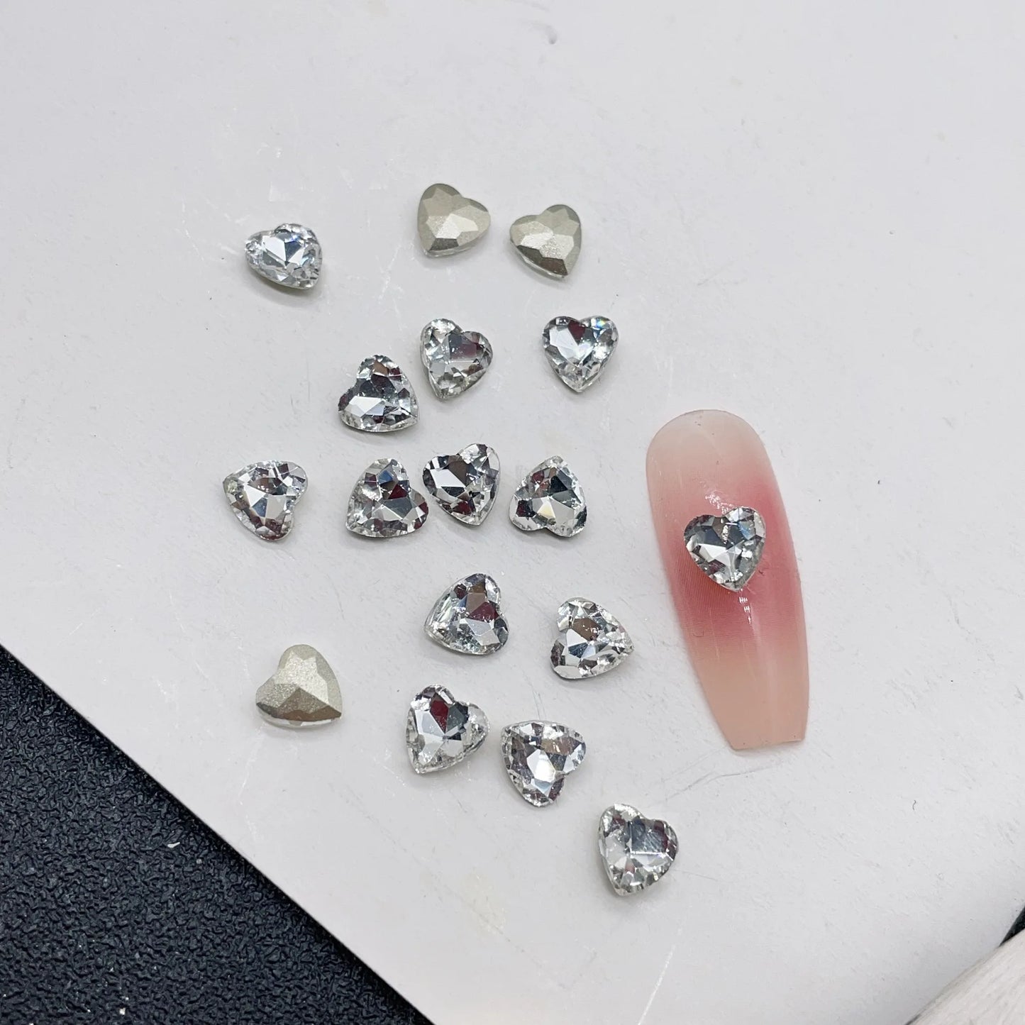 Wholesale Crystal clear Rhinestones DIY Beads Glass Pointback Stones for Jewelry Making And Home Decoration all size