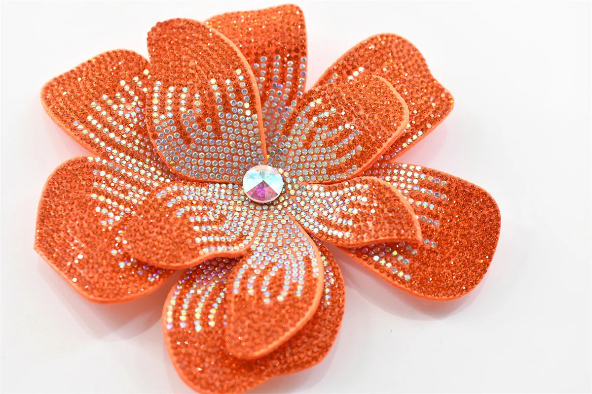 2 pcs Luxury Fashion Rhinestone Flower Brooch Light Women's Jewelry Pin for Wedding Dress Banquet Chest Gift